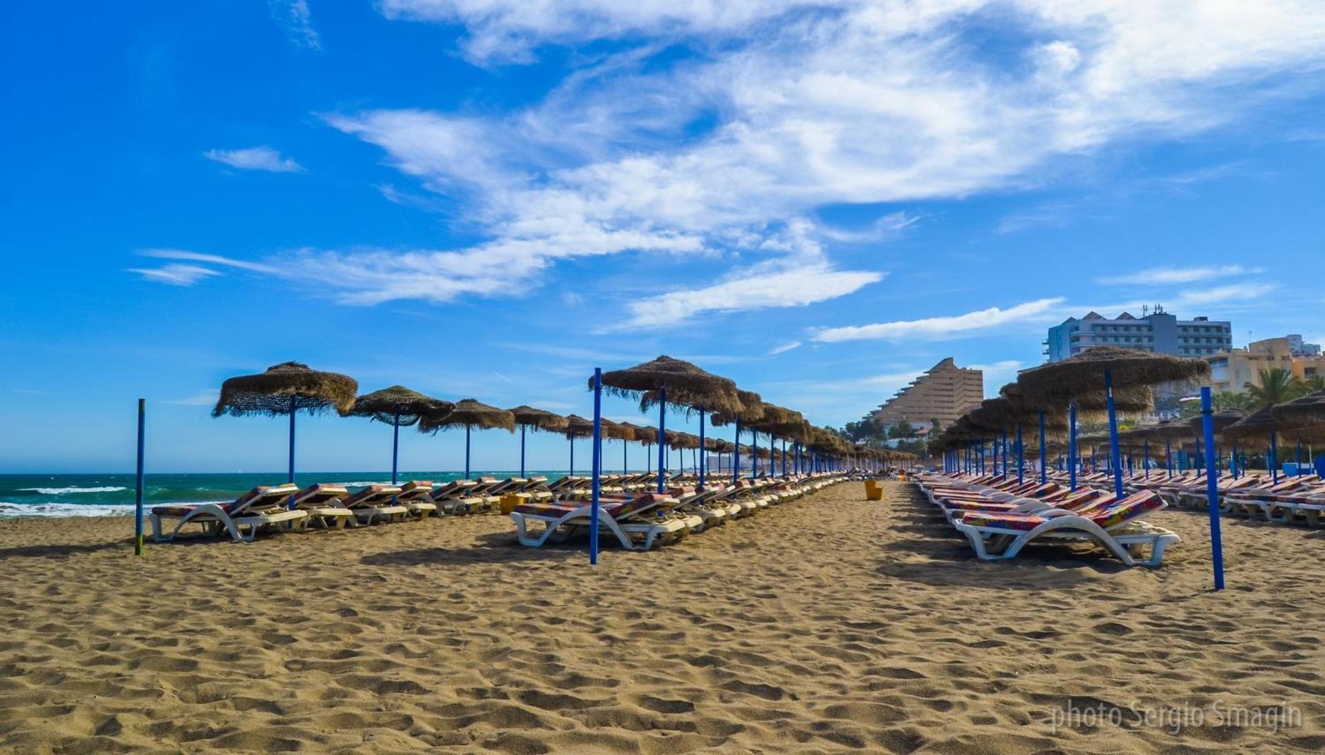 119 Iris Apartamentos - Piscina - Playa Cercana- Ubicacion Centrica 贝纳尔马德纳 外观 照片